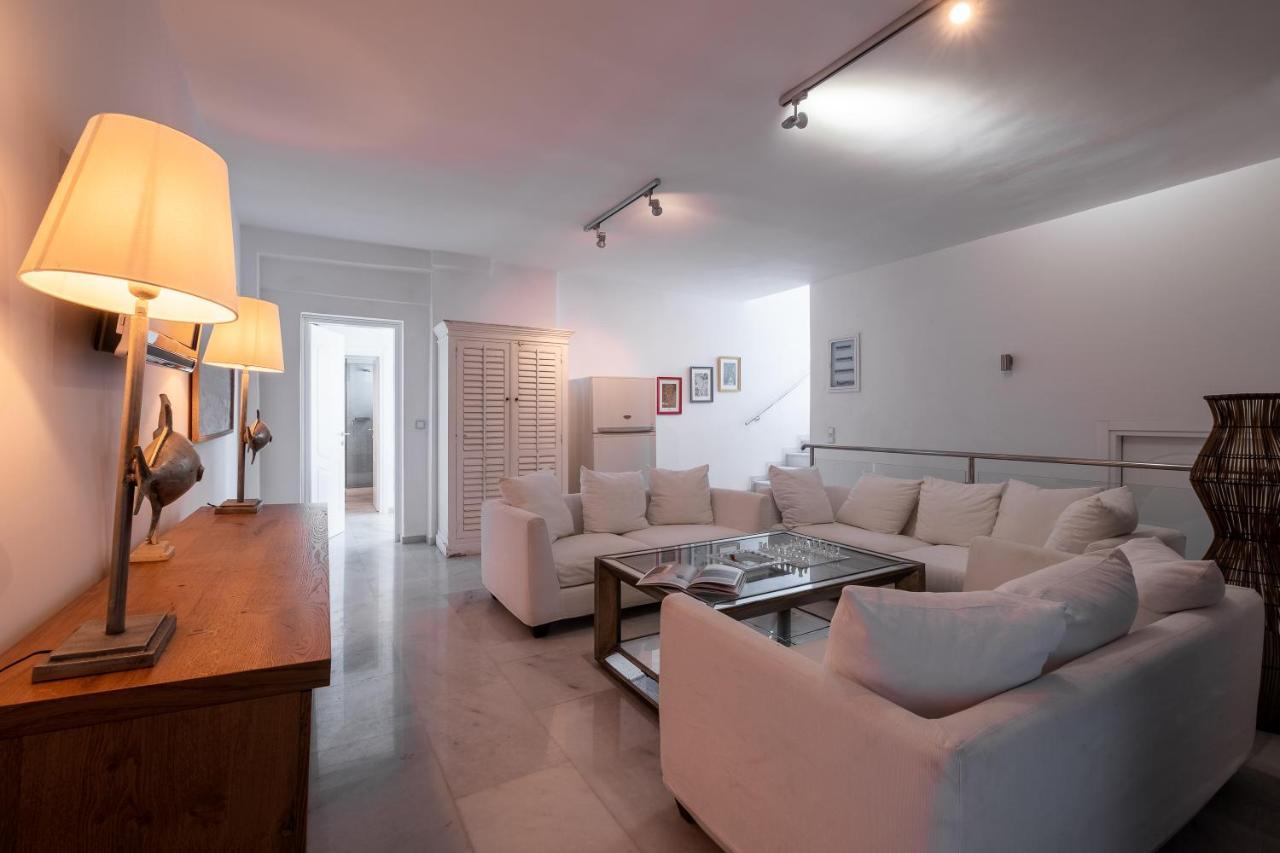 Icarus Luxury Beachfront Villa Gialiskari  エクステリア 写真